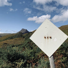 Load image into Gallery viewer, No 5: Stac Pollaidh - Jam Sandwiches, Raspberry & Black Pepper, Luxury Reed Diffuser - Ali Mac Candles